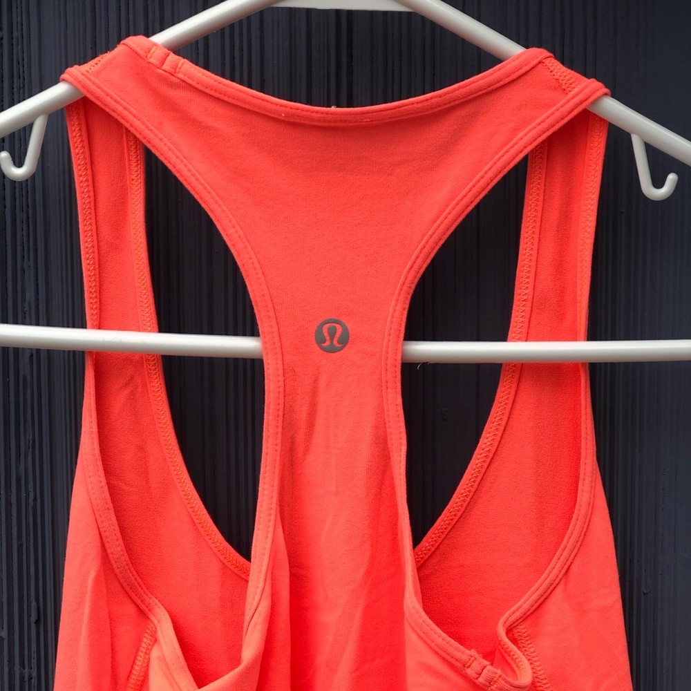 Lululemon Size 6 Cool Razorback Tank